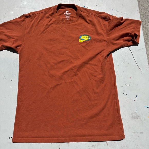 Men's Nike T-Shirt Orange Global Warming M Swish Logo Street City Nature Outdoor - Picture 2 of 12